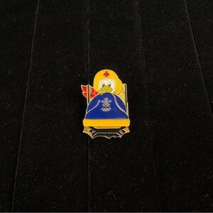 Vintage 1988 Calgary Olympics Howdy Bobsled Pin